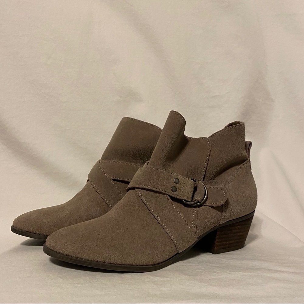 American Eagle Outfitters Booties
